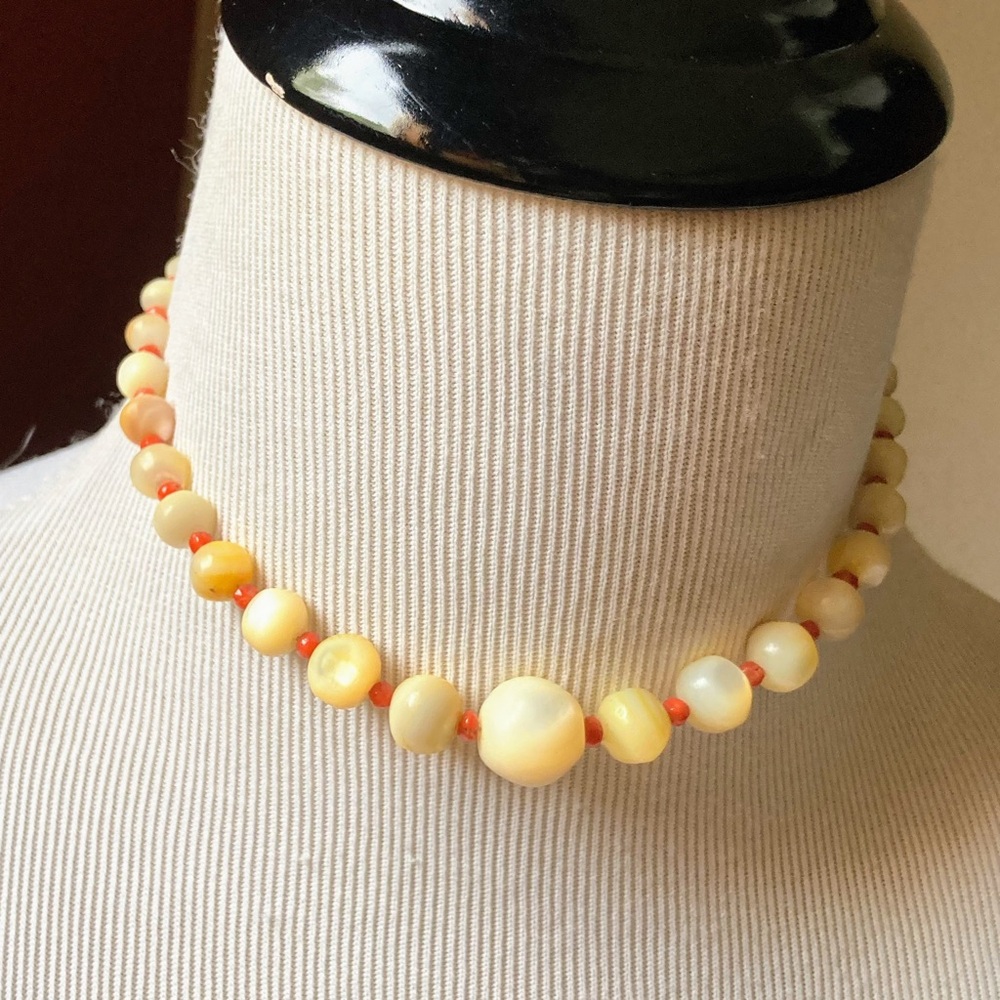 Antique Art Deco Mother of Pearl Coral Beads Graduated Necklace Sterling Silver - Picture 6 of 12